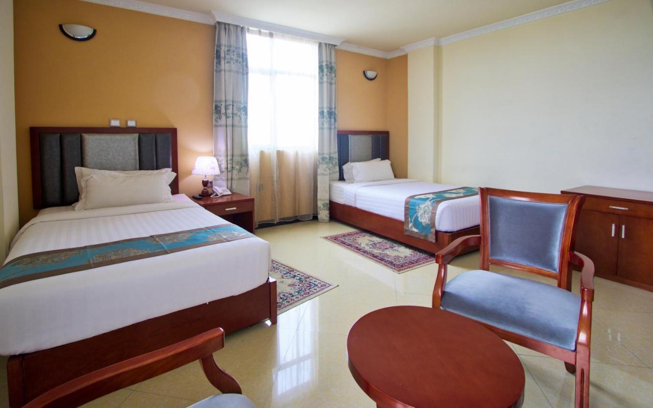 Hera Addis Hotel Exterior photo